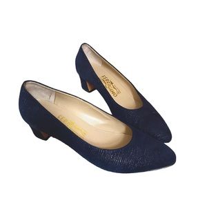 Salvatore Ferragamo Vintage Navy Textured Heels, Size 8 B